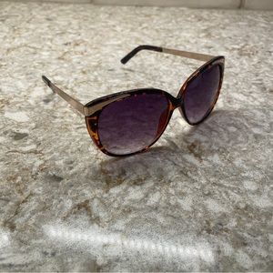 Betsy Johnson Oversized Sunglasses